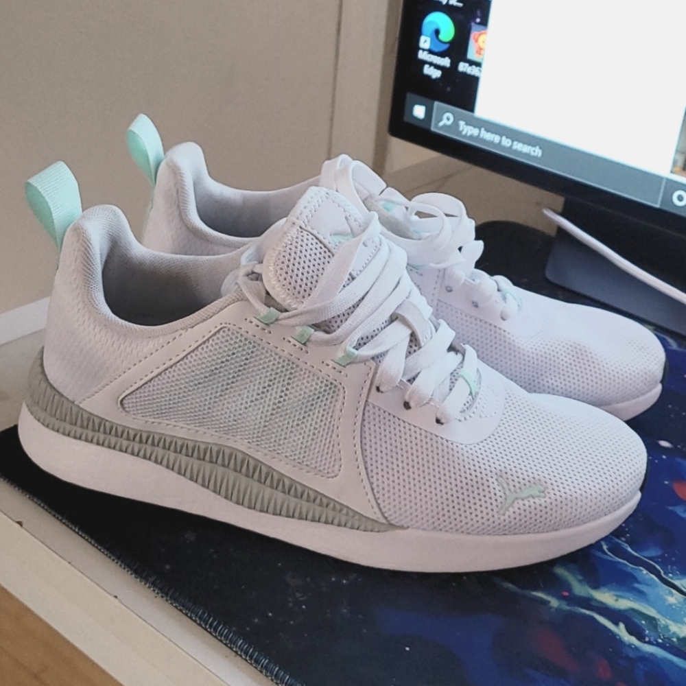 Puma ladies pacer net cage sneakers